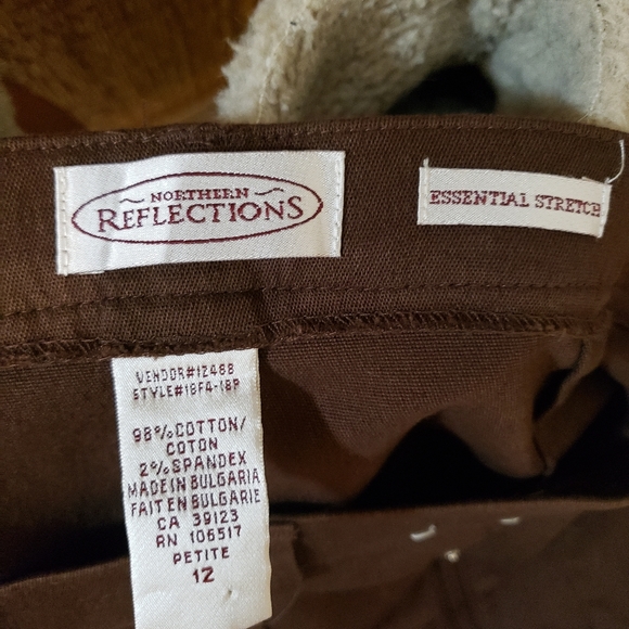 2 piece pants and jacket - Picture 6 of 8